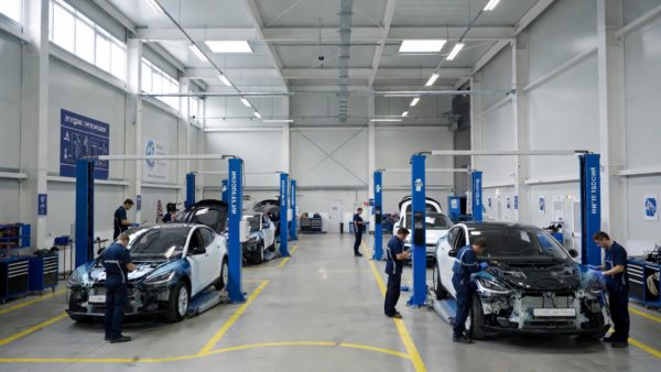 Официальные сервисные центры электротранспорта в России: аккредитация и порядок обслуживания