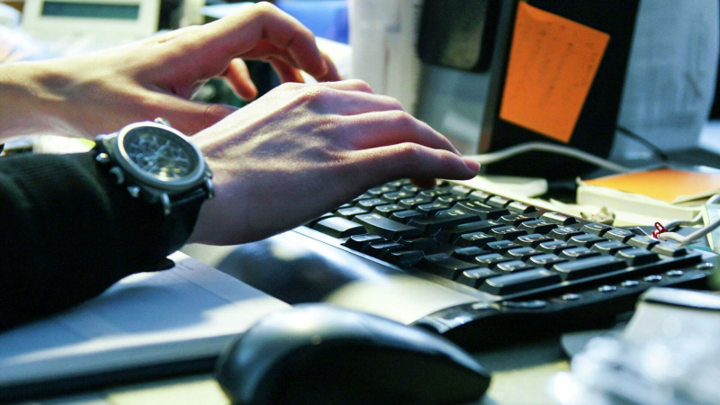 Блогер отреагировал на обвинения в адрес работодателя в связях с Россией