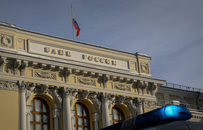 ЦБ ответил Грефу предостережением от монополизации QR-кода на уровне игроков