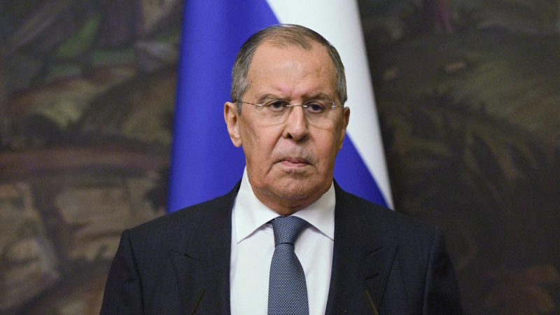 Франция воюет против России, заявил Лавров
