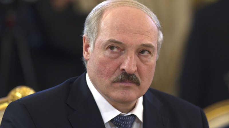Лукашенко заявил, что Белоруссии невыгодно воевать