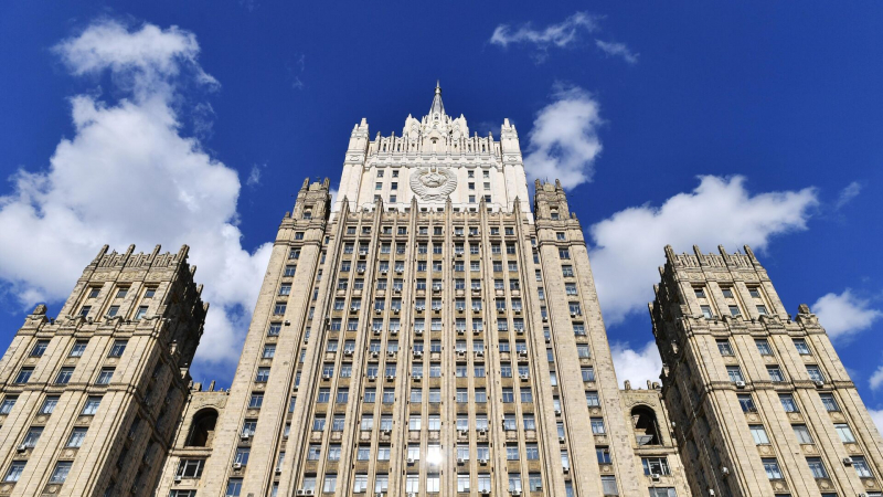 Россия жестко отвечает на западные выпады в АТЭС, заявили в МИД