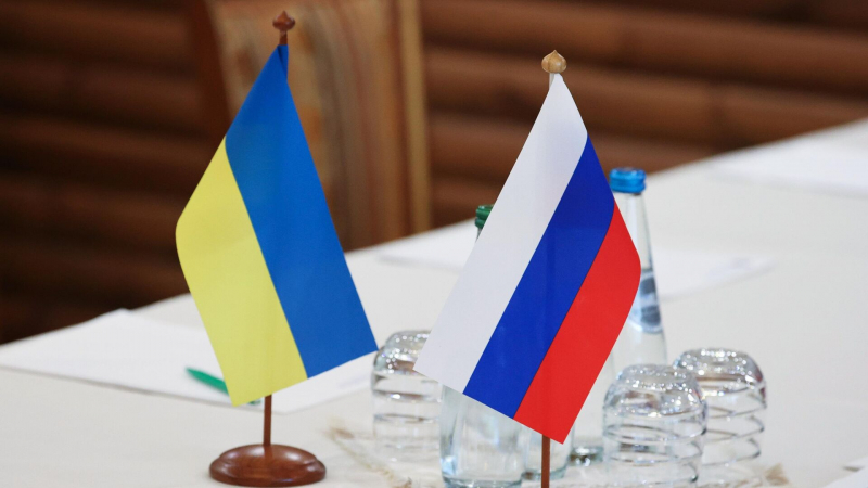 Штабы делегаций России и Украины находились в 100 метрах друг от друга