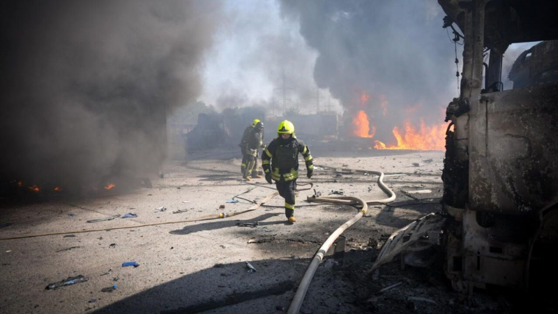 В Харькове прогремело около 40 взрывов