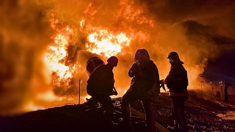 В трех украинских городах прогремели взрывы