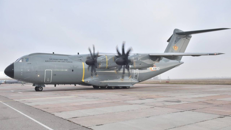 ВВС Казахстана получили новый военно-транспортный самолет А-400М