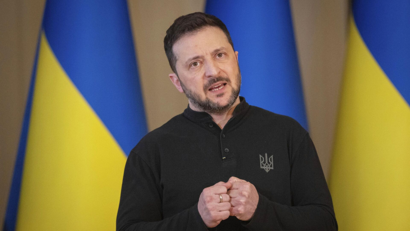 Зеленский существует вне закона, заявил Медведчук